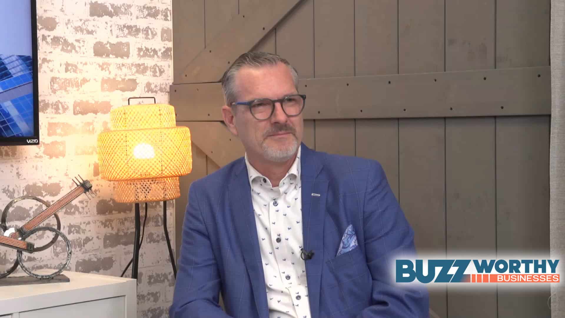 Buzzworthy Businesses with AdventHealth CEO Rob Deininger